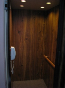 Elevator to all floors